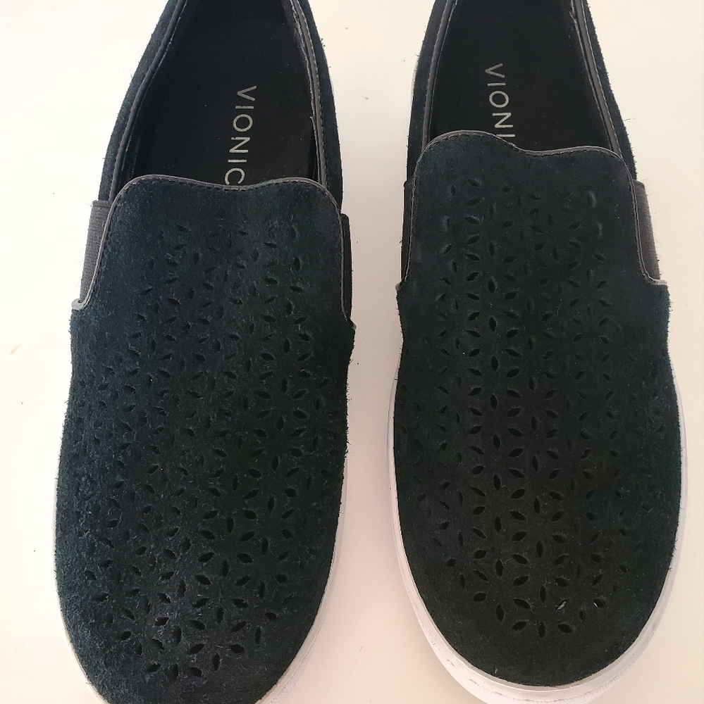 Vionic Black Perforated Slip-On Flats